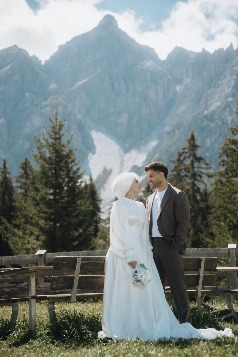 Emine & Necip — 10