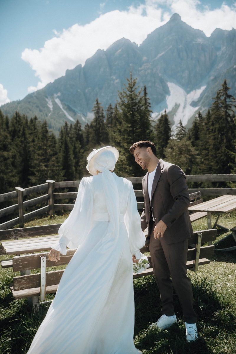 Emine & Necip — 11