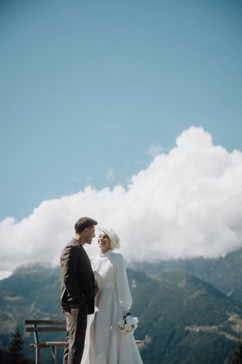 Emine & Necip — 15