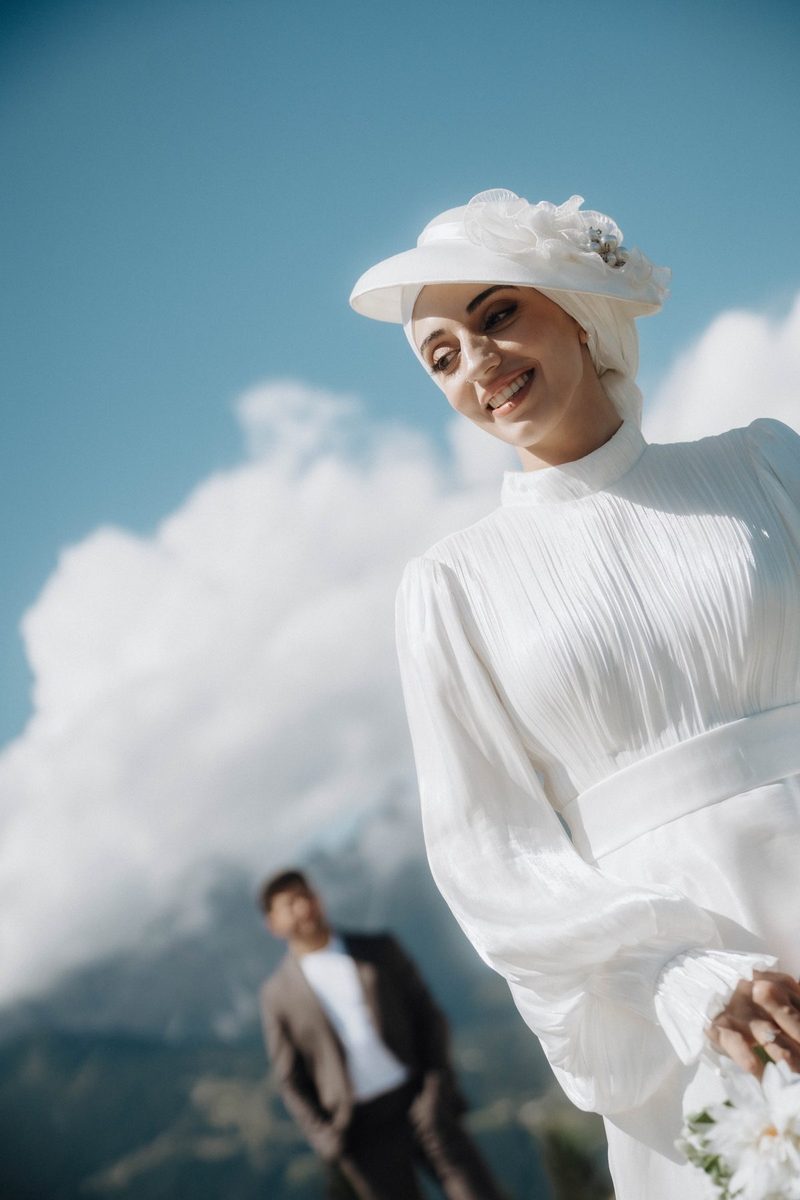 Emine & Necip — 17